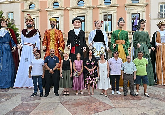'Giants and bigheads' return to Almeria in August with a new look