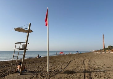 Malaga reopens to bathers two of six closed beaches