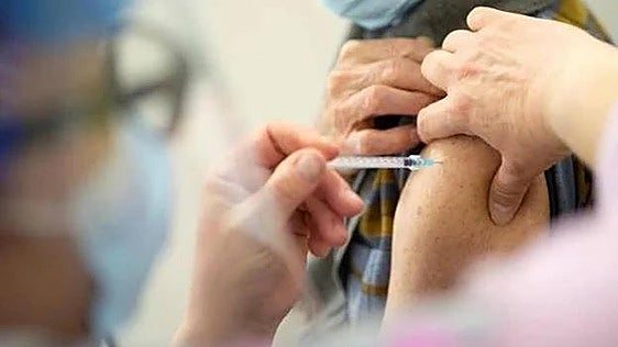Malaga leads trial of Spain's first personalised melanoma vaccine