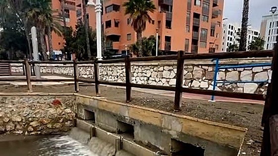 Malaga city coast suffers another faecal discharge following Monday's rain