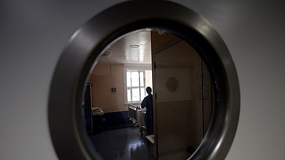 Marbella pensioner with leukaemia given ten-days to prove public healthcare eligibility