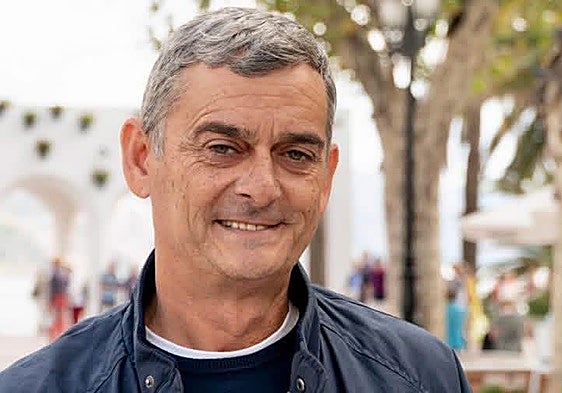 File photo of Daniel Rivas, a PP councillor from Nerja, on the Paseo Balcón de Europa.