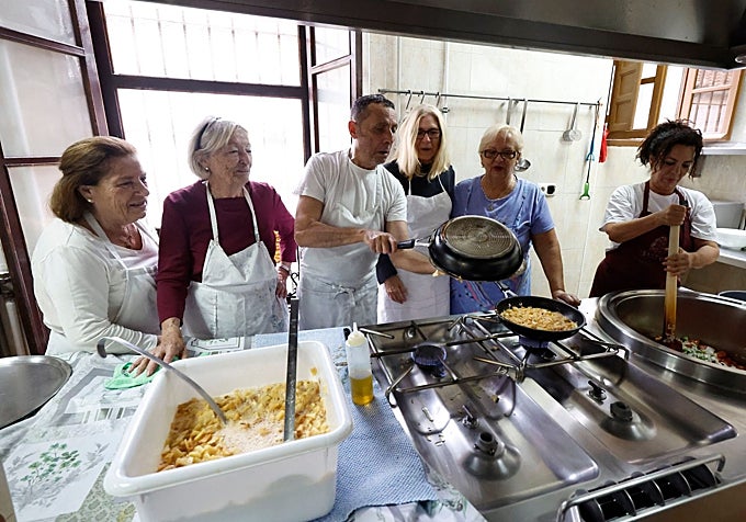 Volunteers working in the kitchen.