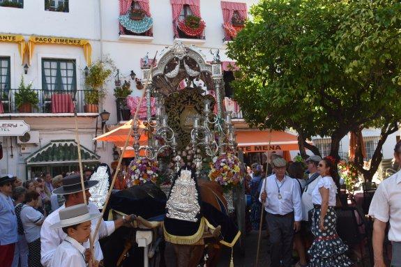 Pilgrims set off for El Rocío