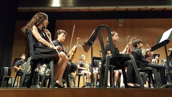 Some of the members of the youth orchestra.