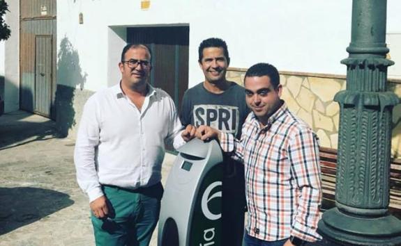 New electric car point for Axarquía town
