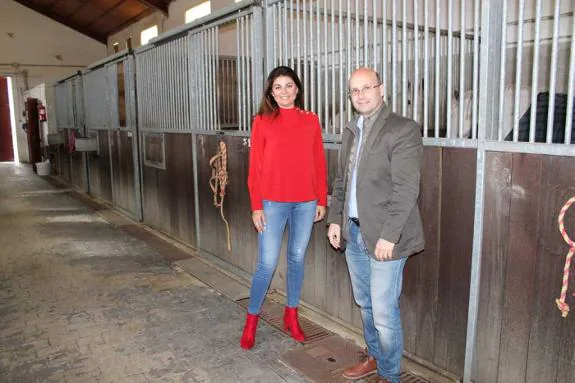 Rodríguez and Martín in the race course's new facilities.
