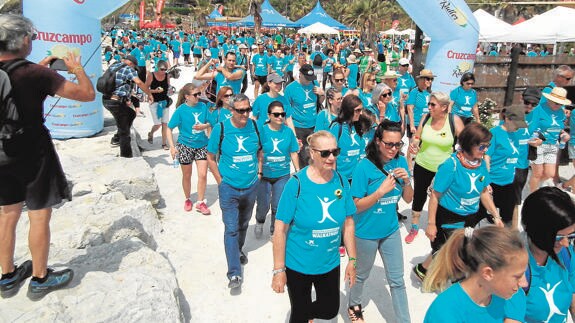 Fundraisers reach the halfway mark during the Cudeca Walkathon last Sunday.