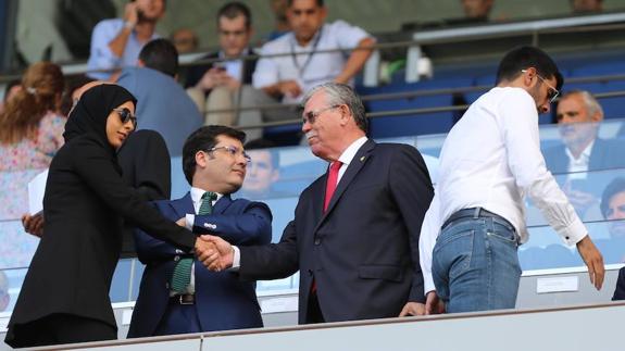 Hamyan Al-Thani at the match against Cordoba .