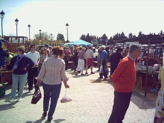 Sabinillas market back on Sunday after being closed over cleaning
