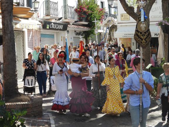 Marbella pilgrims head off for their weekend of music, dance and religious ceremonies.