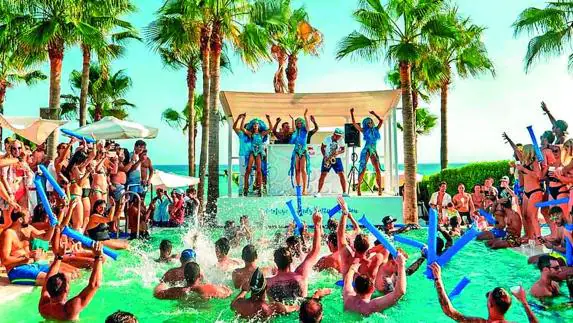 There’s a party atmosphere at all of the Costa’s fancy beach clubs throughout the summer.