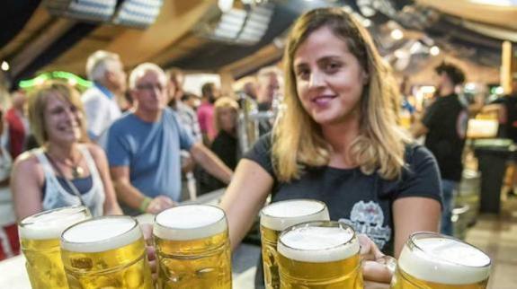 Oktoberfest promotes German beer and gastronomy.