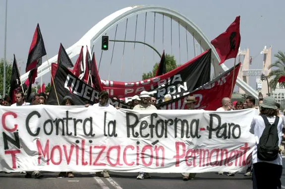 A CNT rally in Seville in 2002.