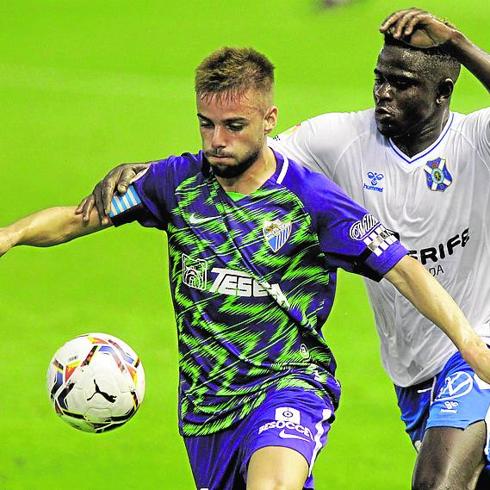 Ismael wore the armband for the first time in Tenerife. 