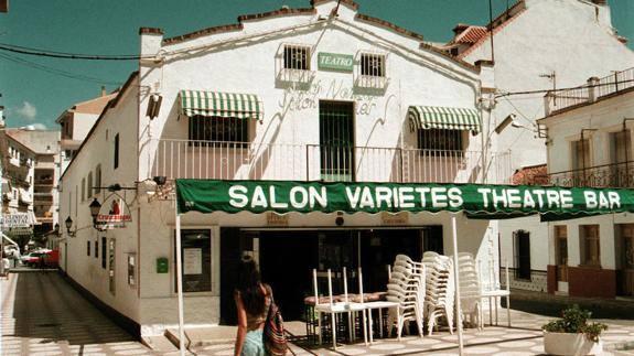 Salón Varietés appeals for help to raise funds in order to avoid closing down for good