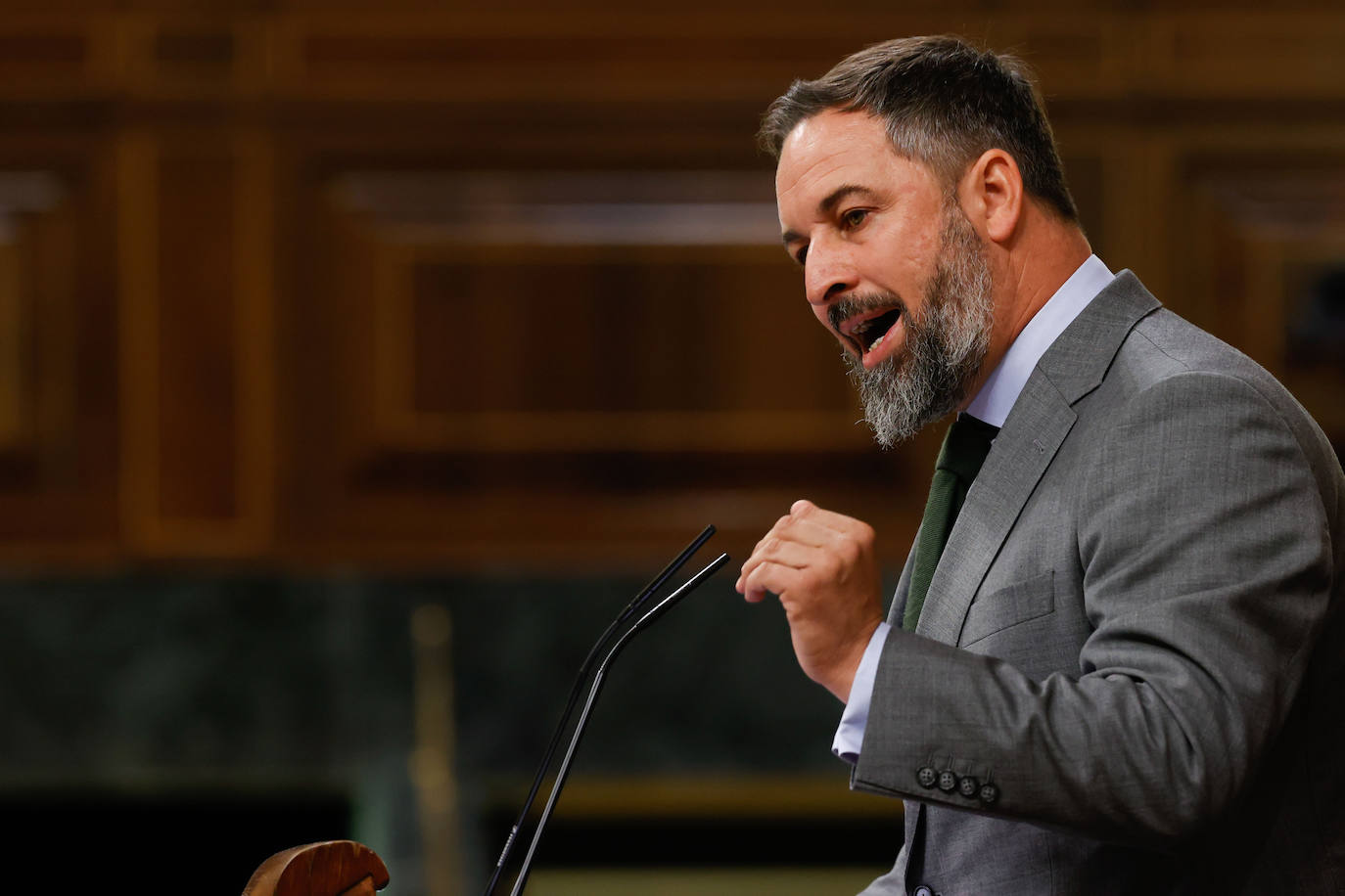 Vídeo. Abascal acusa a Sánchez de ofrecer Migajas. 