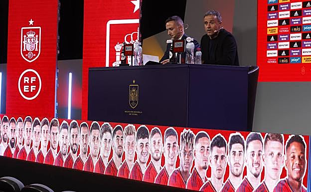 Disfrutar en el alambre