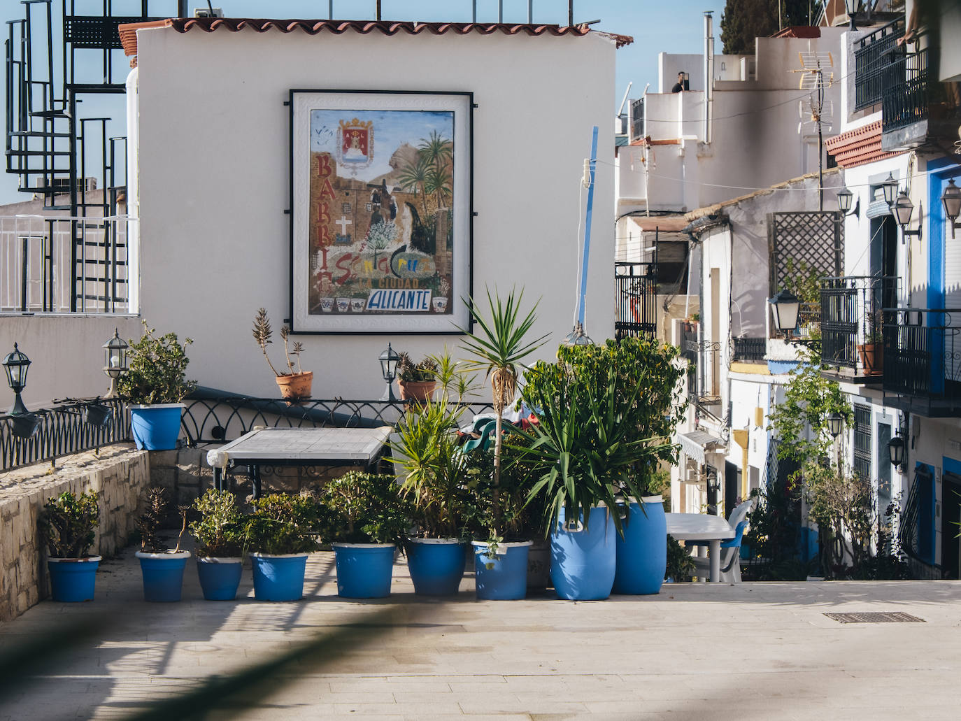 Fotos: Un paseo por el barrio de Santa Cruz de Alicante