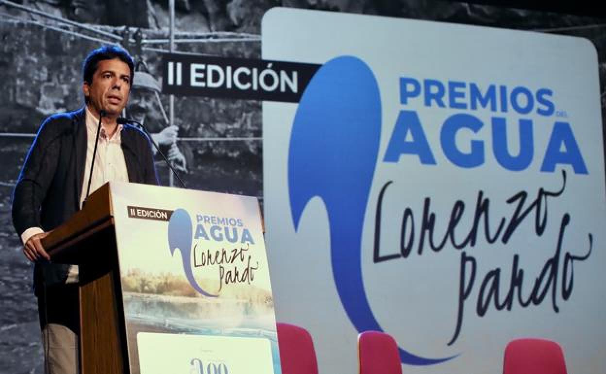 El presidente de la Diputación, Carlos Mazón, en los II Premios del Agua Lorenzo Pardo.