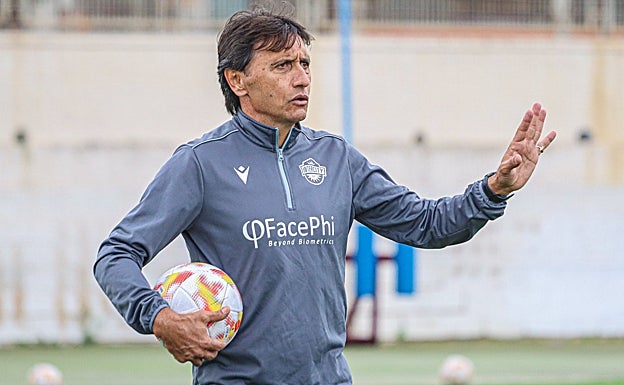 Gustavo Siviero, entrenador del CF Intercity 