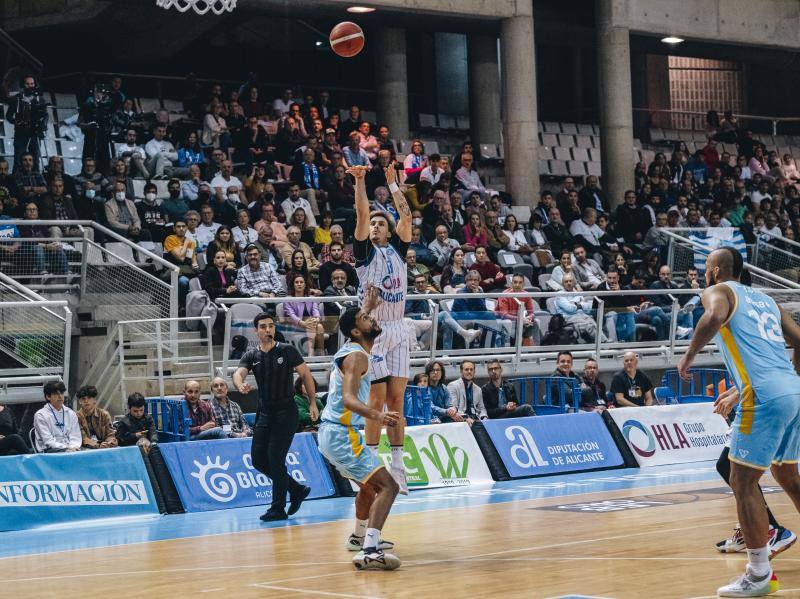 Fotos: Remontada del HLA Alicante ante el histórico Estudiantes