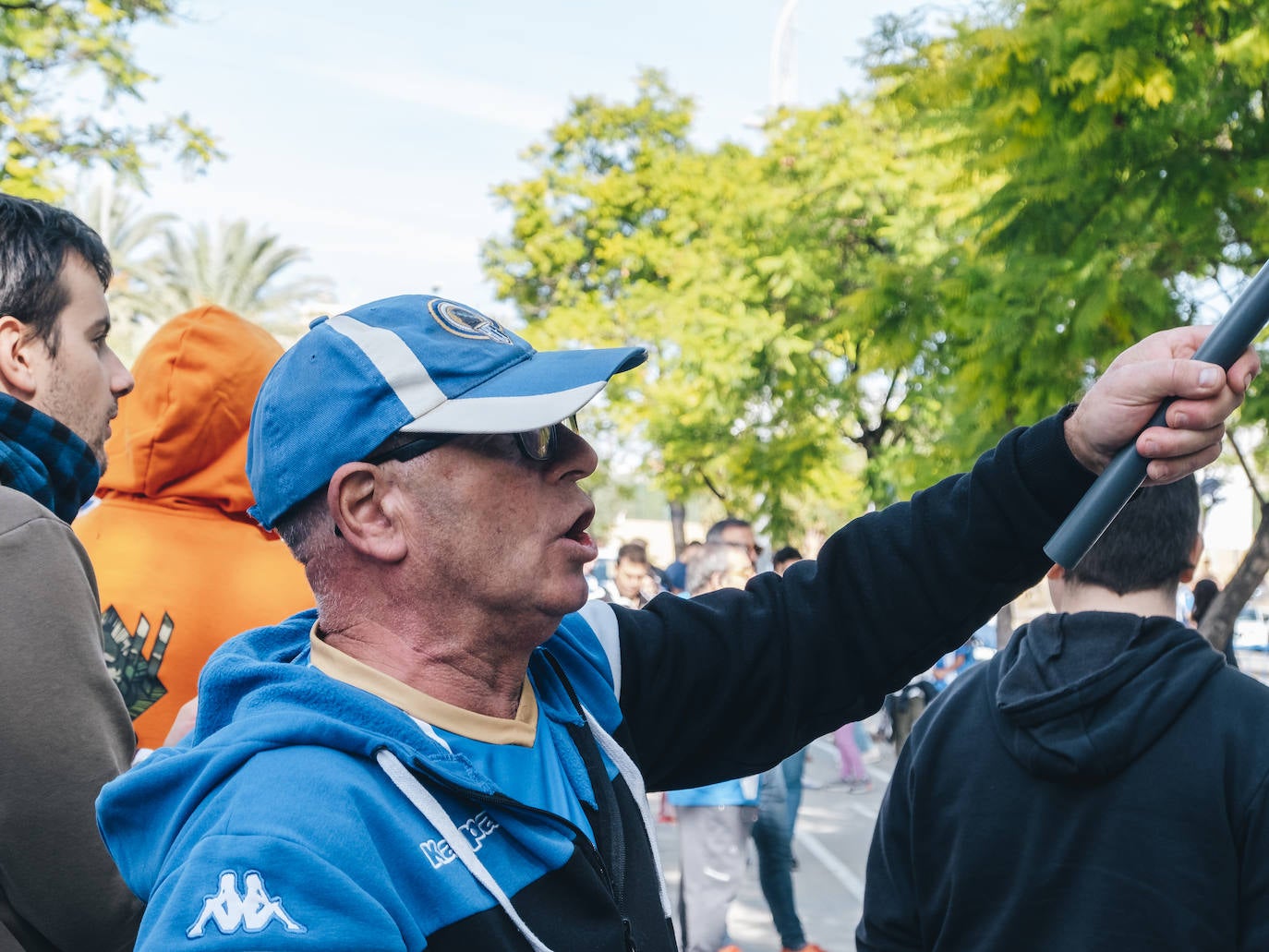 Fotos: Clamor contra Ortiz y entrada al estadio con 0-1