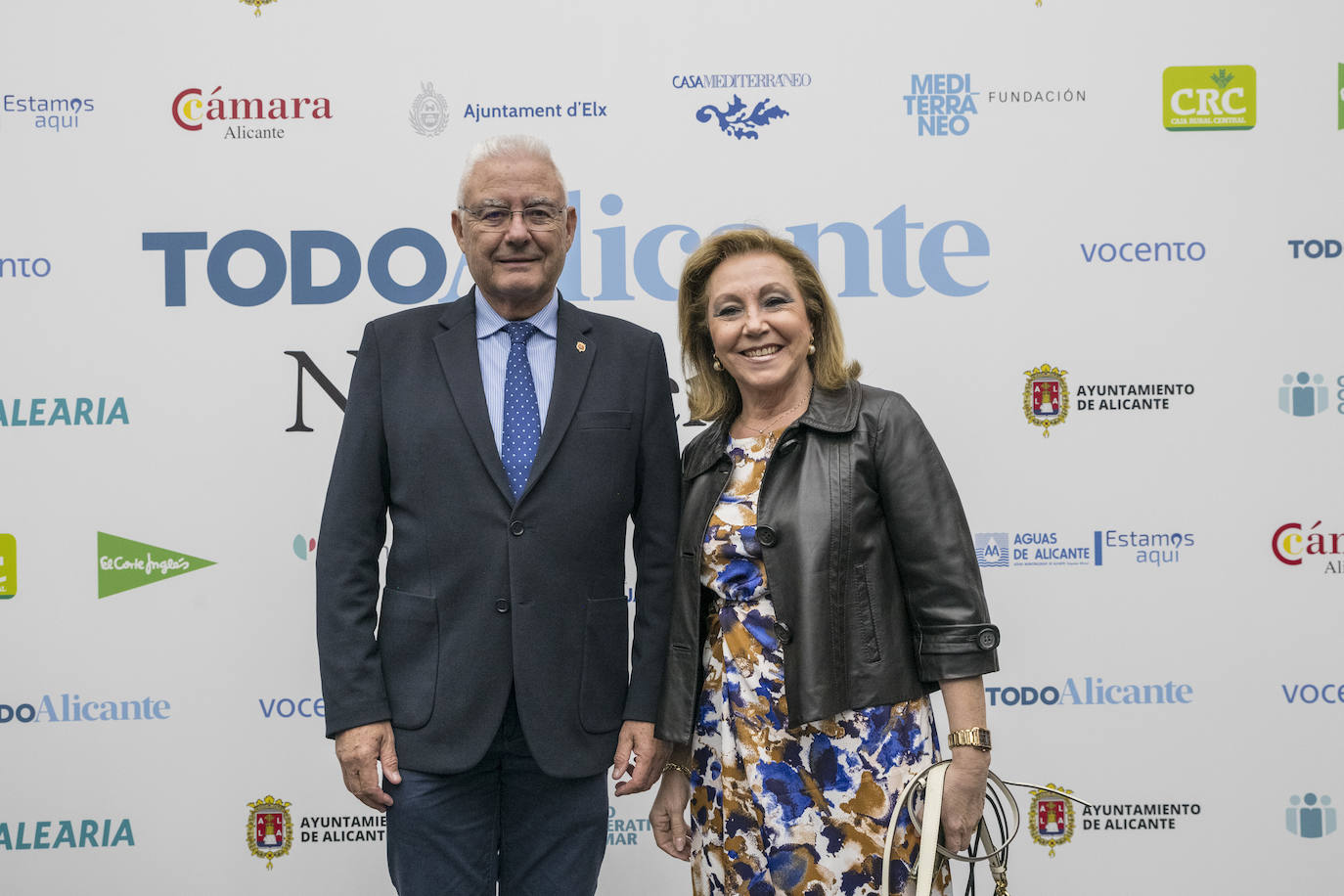 El concejal de Vox Pepe Bonet y su esposa, Rosa Pizzaro 