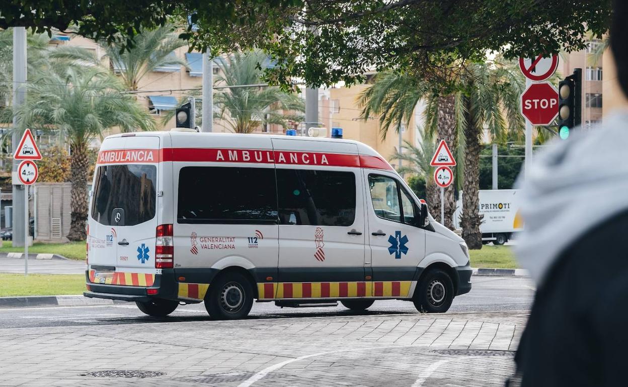 Imagen de archivo de una ambulancia