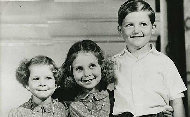 Galería. La vida de Constantino de Grecia, en imágenes.