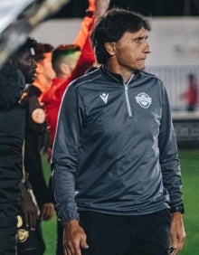 Imagen secundaria 2 - Aarón Piñán, Christian Herrera y Siviero, durante el partido de este sábado en Villafranqueza. 