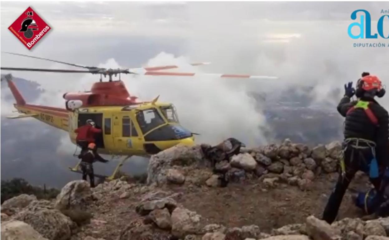 El rescate se hizo mediante helicóptero. 