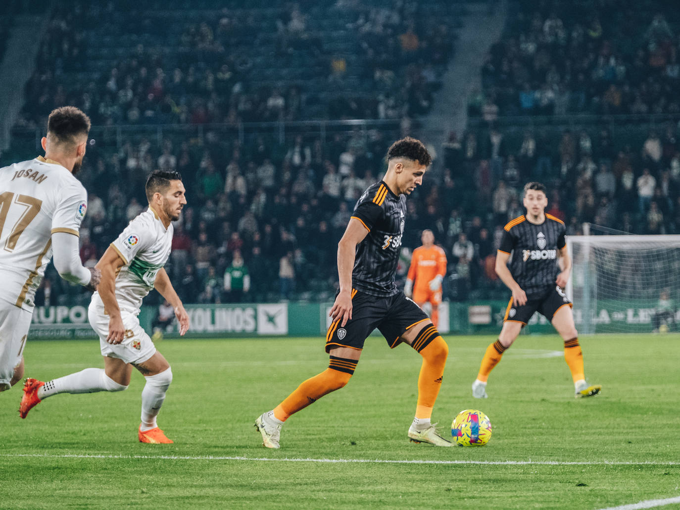 Fotos: El Elche CF cae ante el Leeds