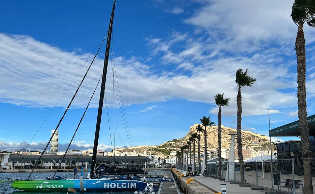 Ocean Race | El primer equipo de la Ocean Race llega a Alicante