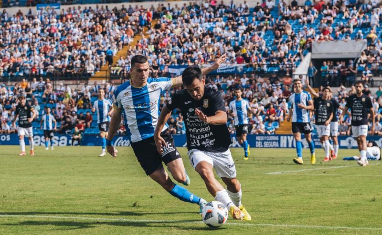 Jack Harper, en el Rico Pérez, ante la Peña Deportiva 