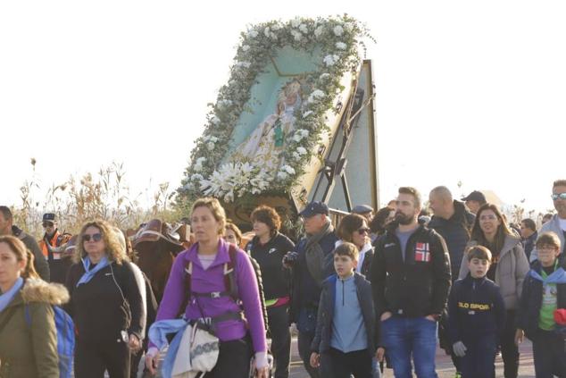 Fotos: Elche se reencuentra con la Mare de Déu