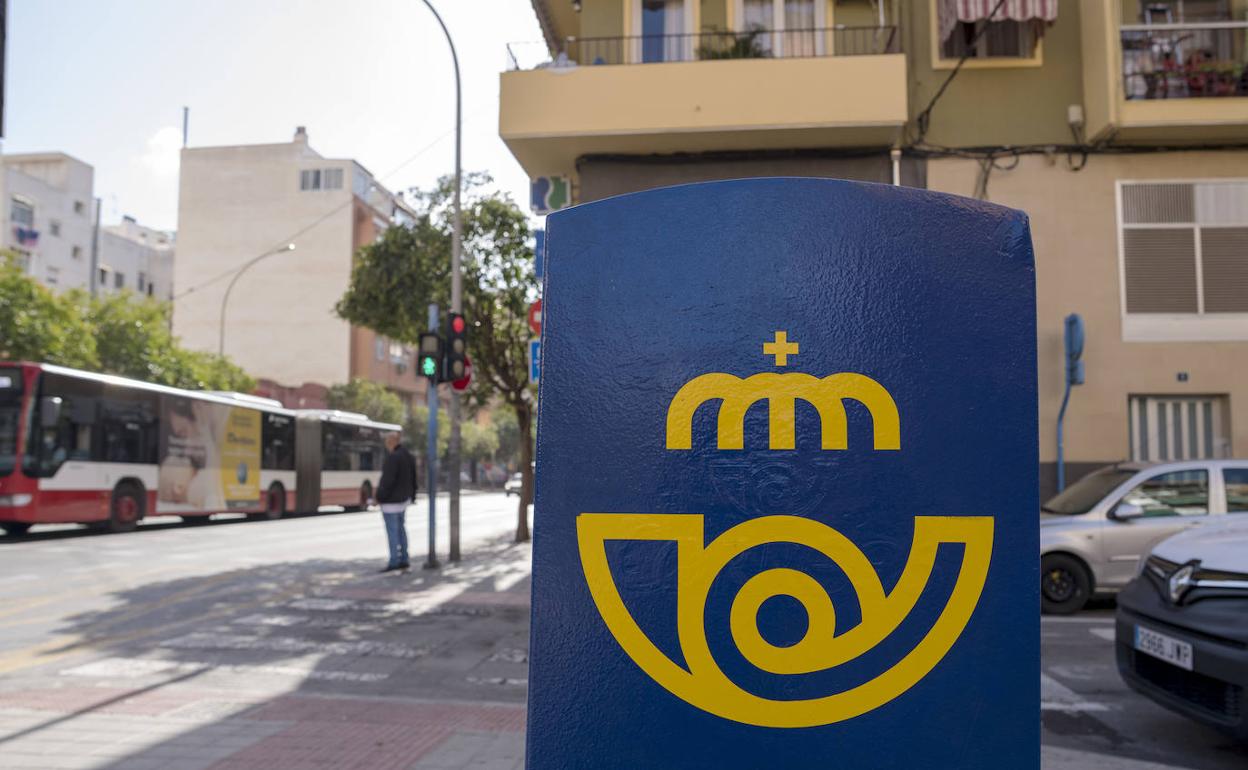 Buzón de correos en Alicante