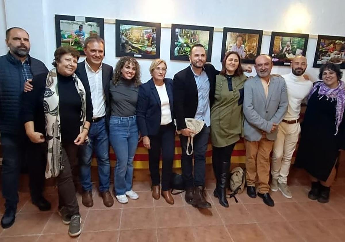 Representantes de los partidos de izquierdas en la inauguraición de la sede de Esquerra Unida en Alicante