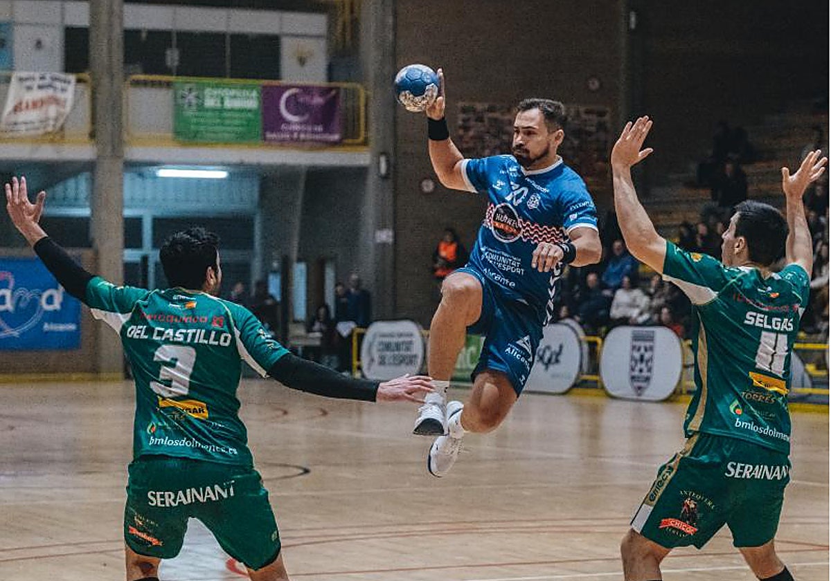 El EÓN Horneo Alicante se resigna a pelear por una permanencia que estará carísima