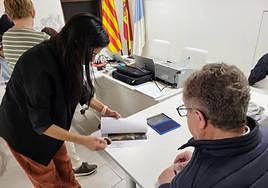 Firma de las actas de los terrenos donde se situará la nueva subestación eléctrica