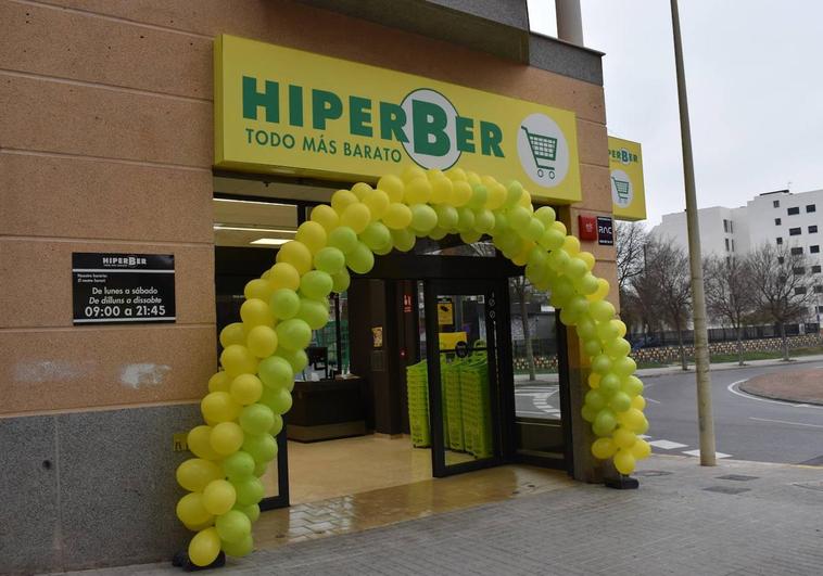 Hiperber continúa su expansión en Valencia y abre su segundo supermercado