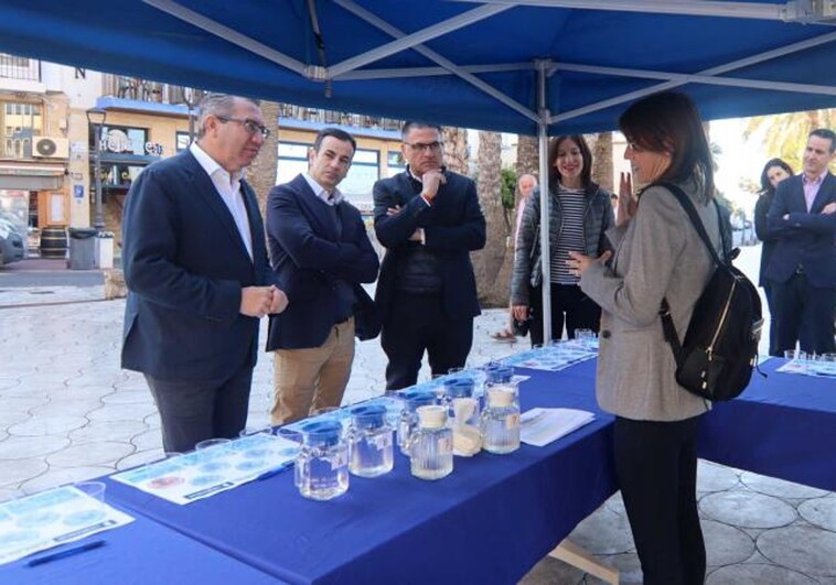 Hidraqua inicia en Benidorm los actos del 'Día Mundial del Agua' con una cata
