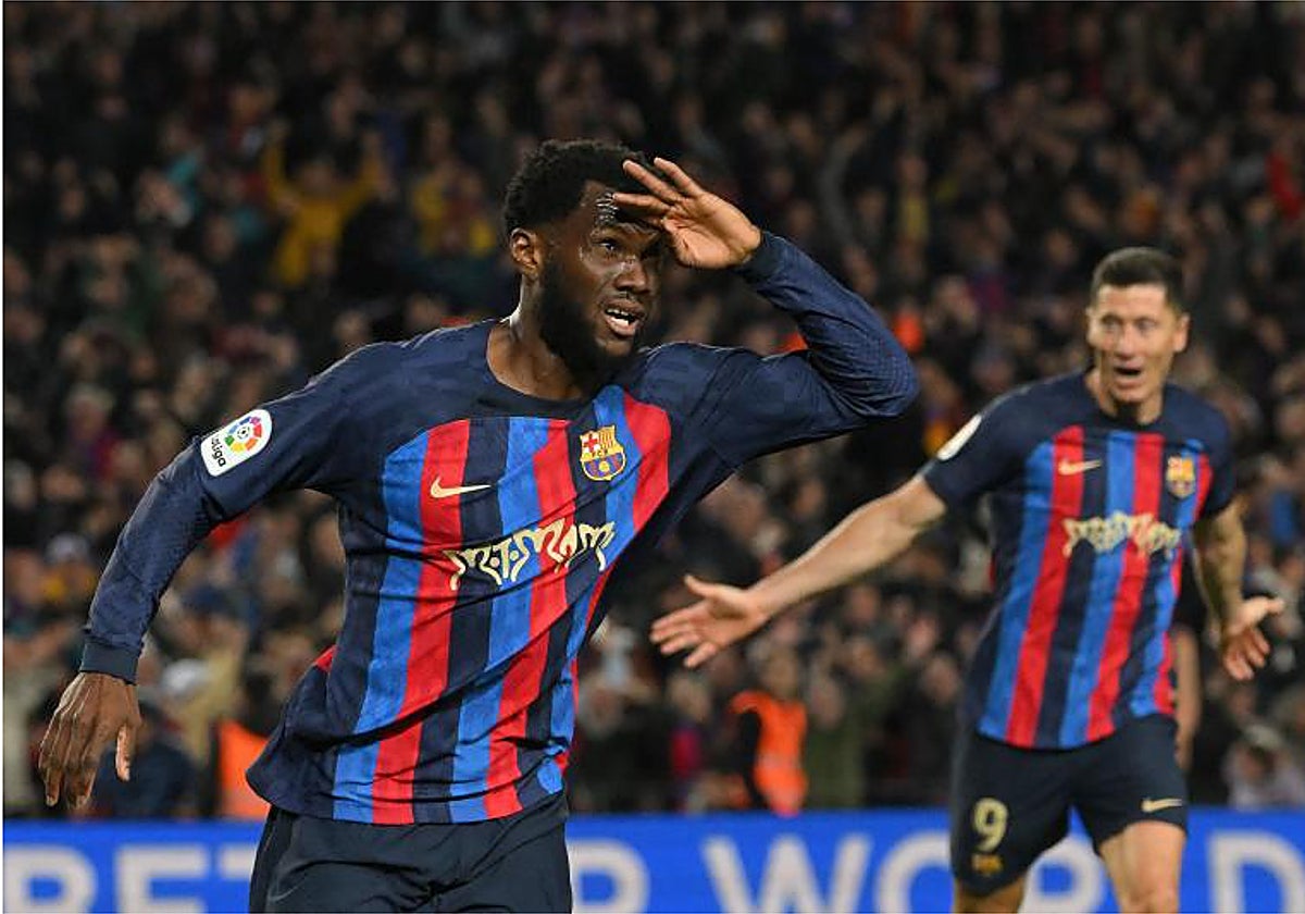 Kessie celebra el decisivo gol que le marcó al Real Madrid y que vale media liga