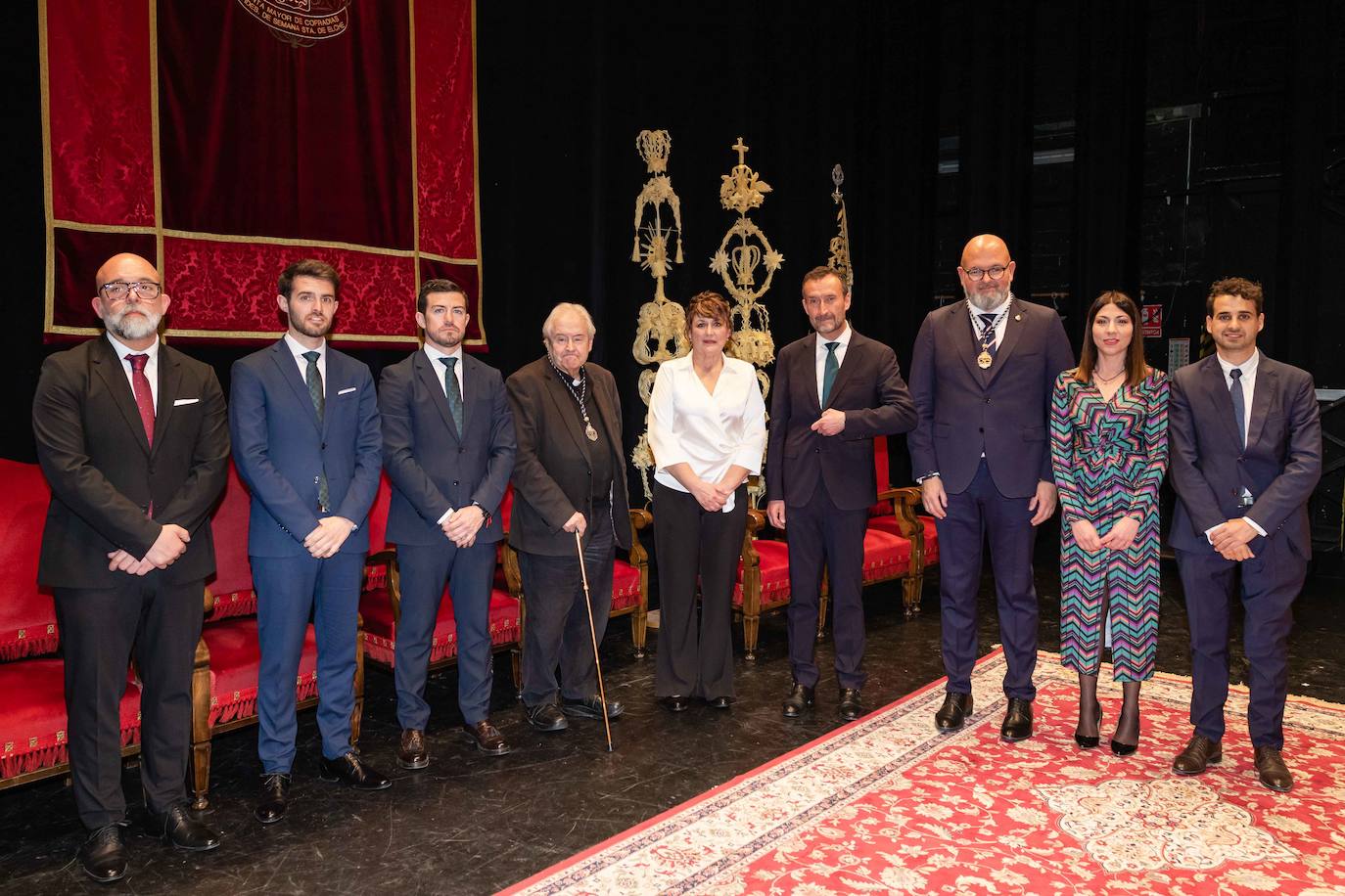 El emotivo pregón de María Asunción Berbegal pone en pie al Gran Teatro