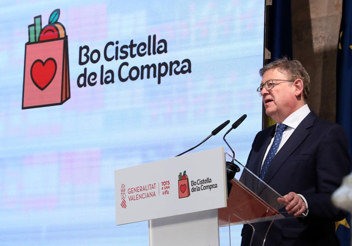 El president de la Generalitat, Ximo Puig, durante la presentación del bono de la compra