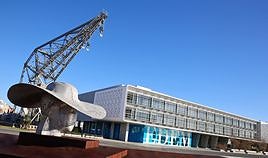 El edificio de Edem, en la zona de la Marina de Valencia.
