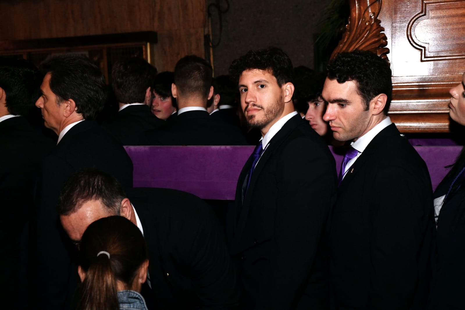 El Cristo Del Mar y la Virgen del Dolor se arrodillan ante Alicante el Martes Santo