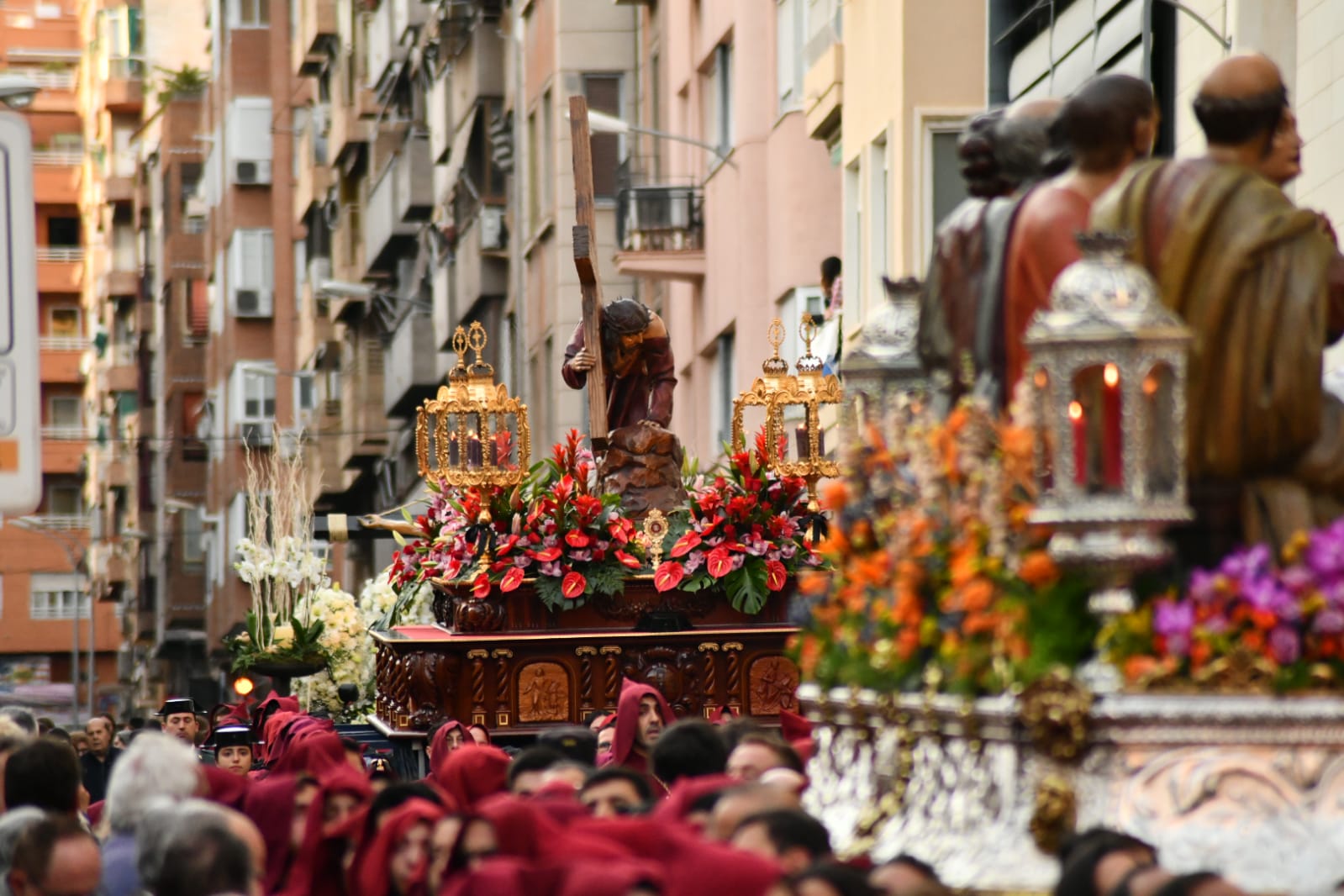 La imponente Santa Cena vuelve a las calles de Alicante