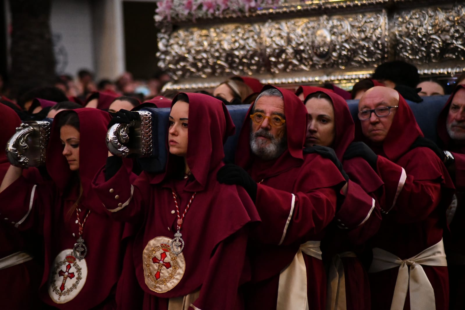 La imponente Santa Cena vuelve a las calles de Alicante