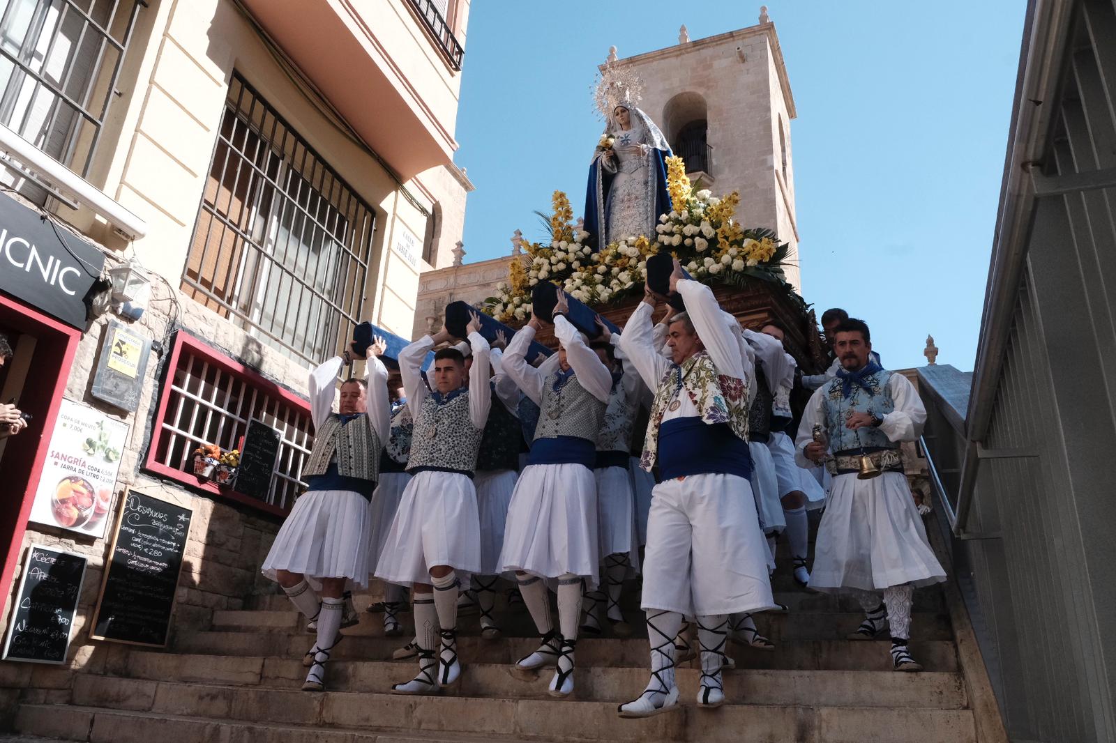 Más de 400.000 aleluyas celebran la Resurrección en Alicante